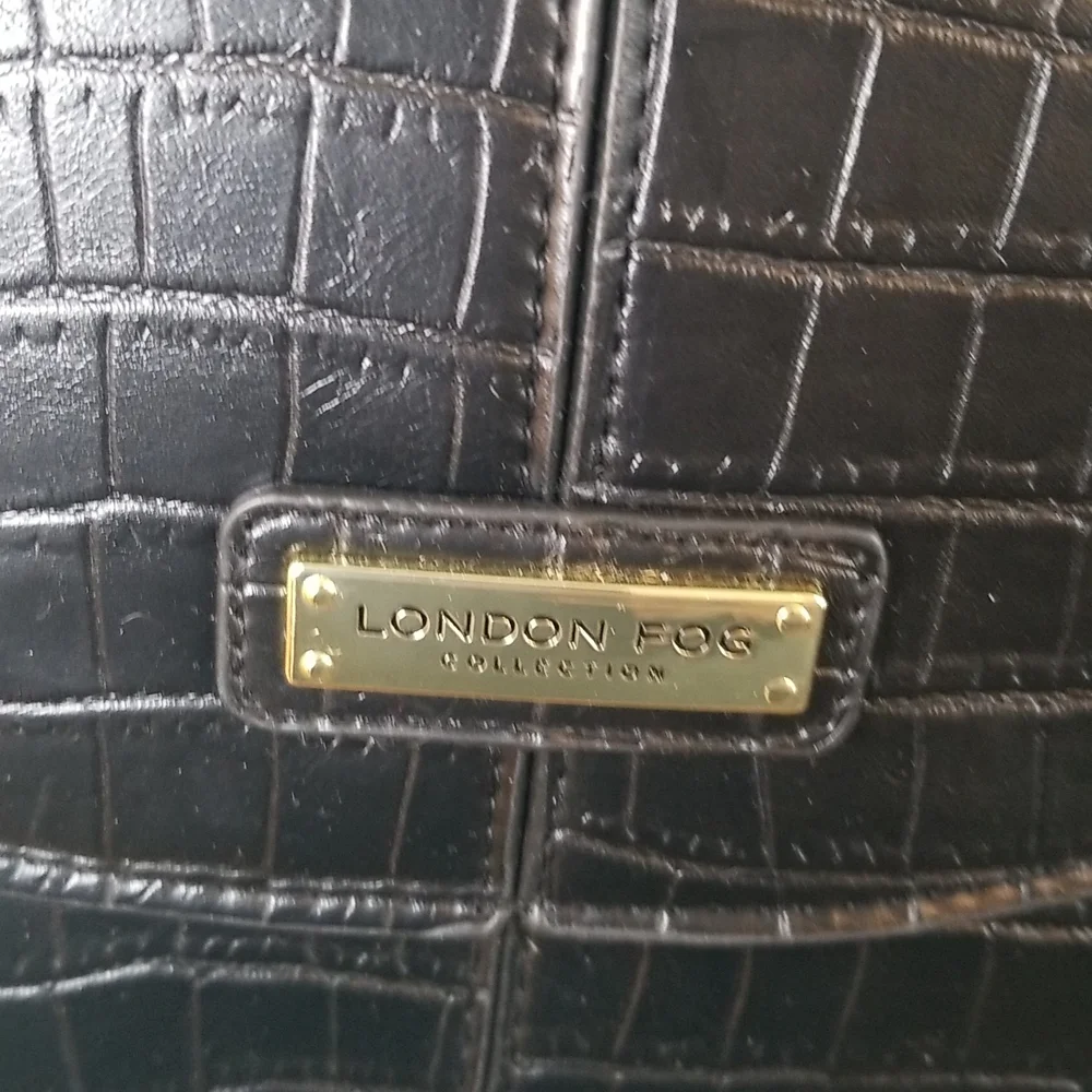 NWT London Fog Astor Shoulder Bag Faux Croc - Picture 2 of 9